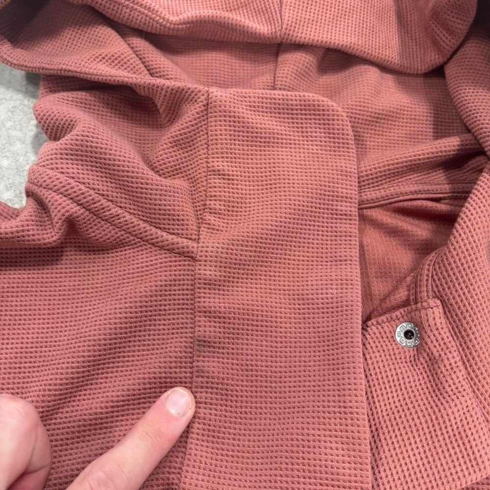 Vuori Waffle Knit Hoodie Solid Mauve Size Small - Picture 4 of 5